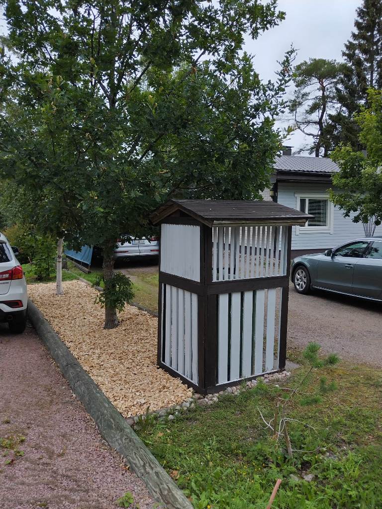 JP Höyläys - Lehtipuukate koristepinnaksi